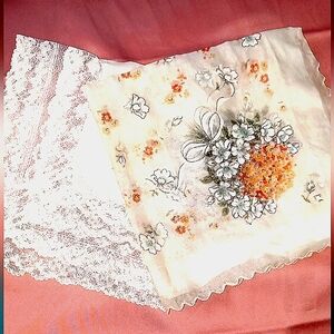 2 vintage ladies hankeys